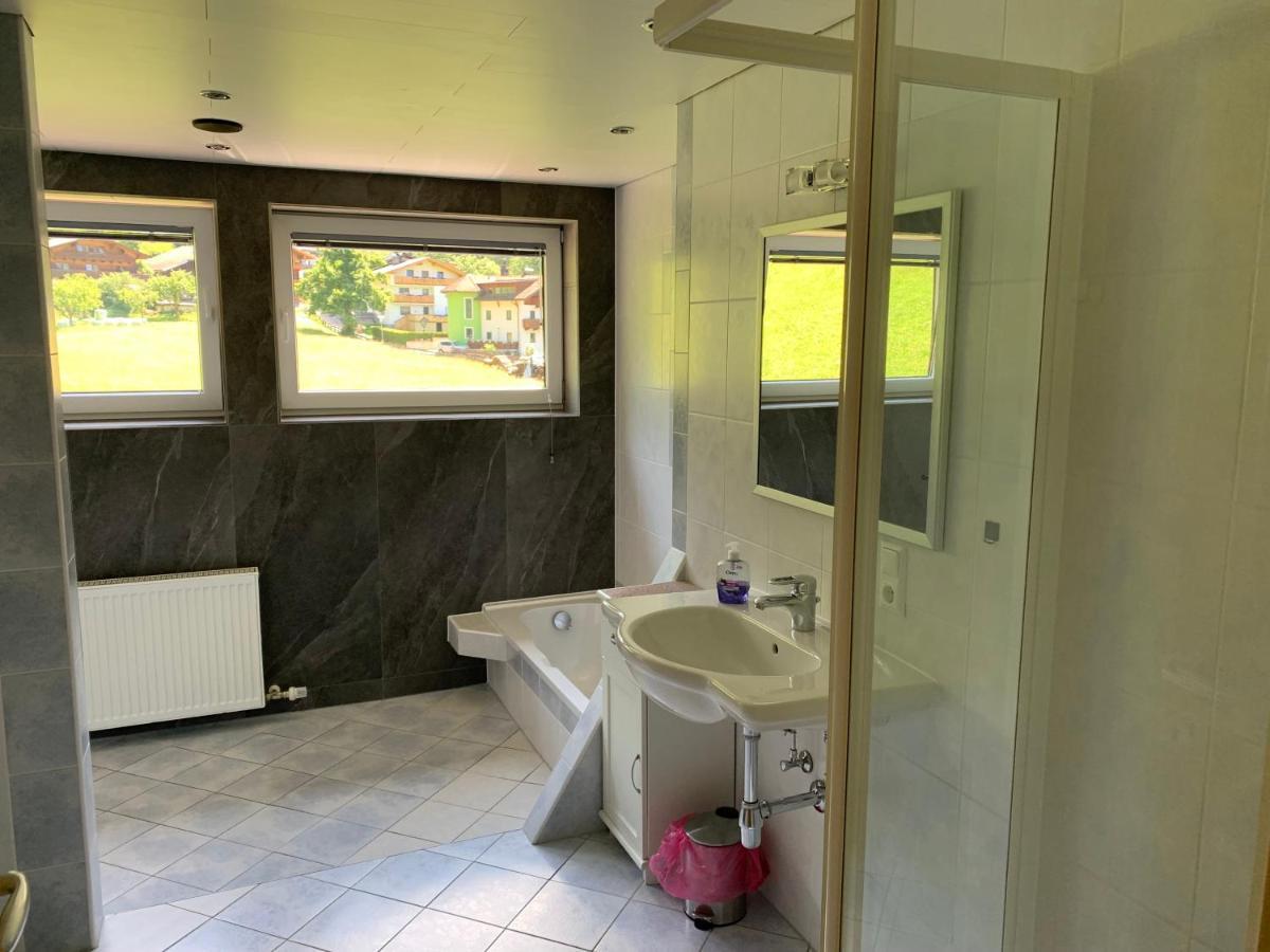 Waldhaeusl Lägenhet Matrei in Osttirol Exteriör bild